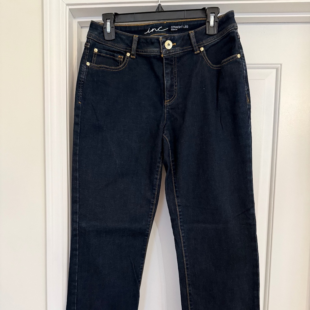 INC International Concepts straight leg jeans. Size 6 curvy fit.
